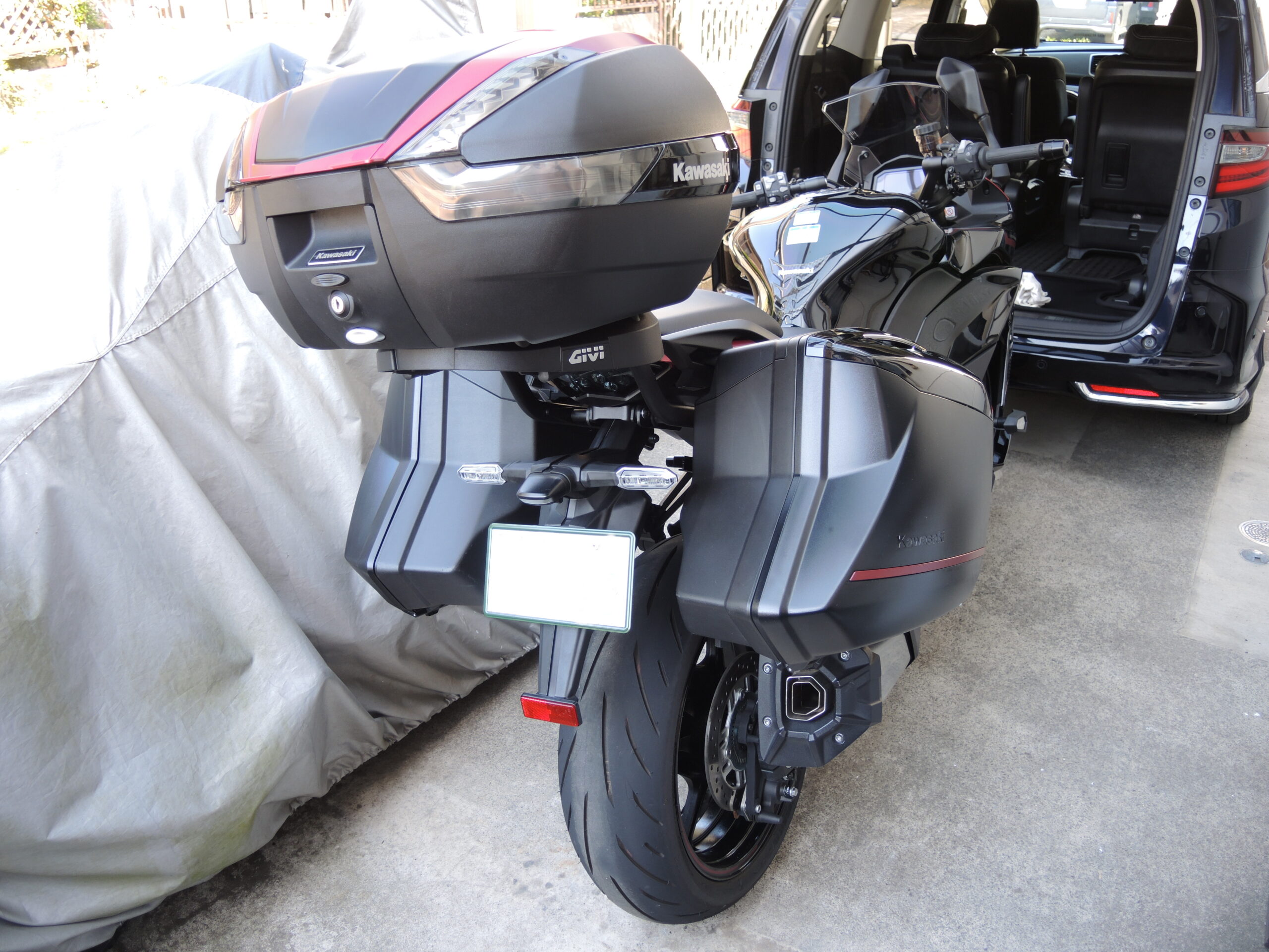 NINJA 1000SX フルパニア化計画発動 GIVI 4130FZ装着 | セローなブログ